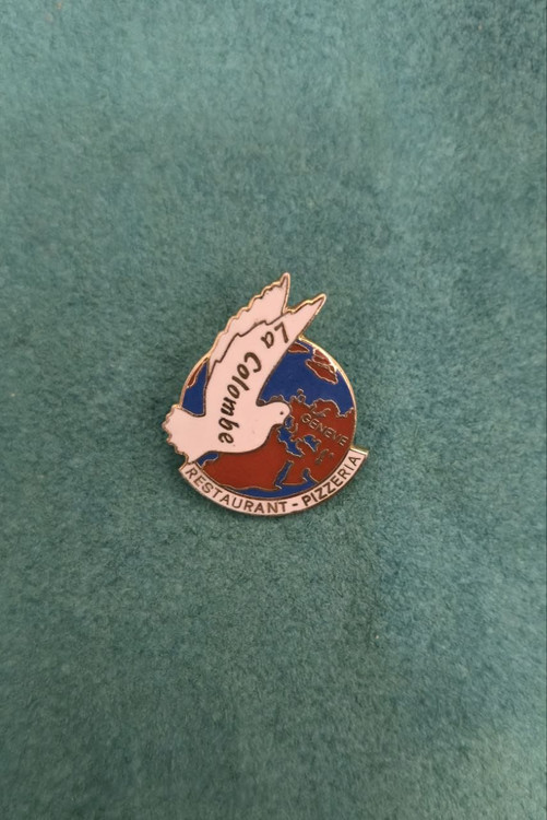 سنجاق سینه میناکاری آلمانی