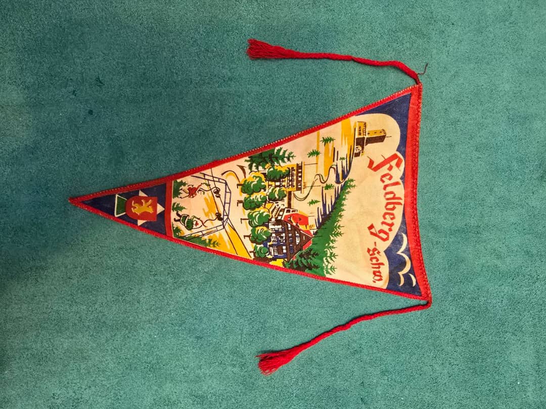 نمای روی پرچم سه گوش دو رو اصل آنتیک و کلکسیونی