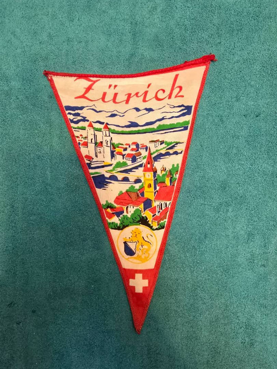 نمای روی پرچم سه گوش دو رو اصل آنتیک و کلکسیونی