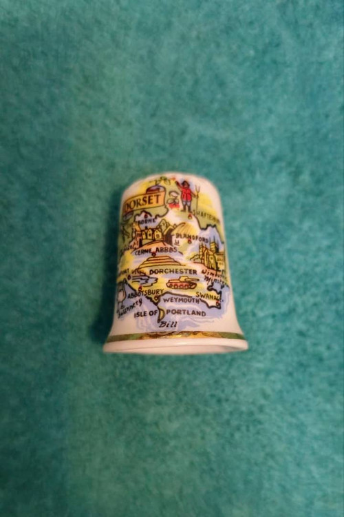 انگشتانه قدیمی کلکسیونی چینی انگلیسی آکبند با طرح شهر Dorset