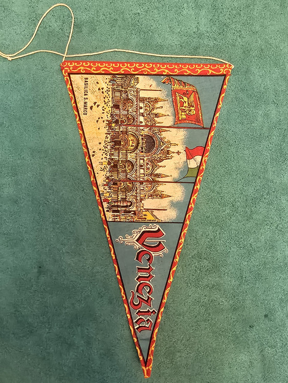 پرچم اصلی سه گوش تزئینی آنتیک کلکسیونی دورو