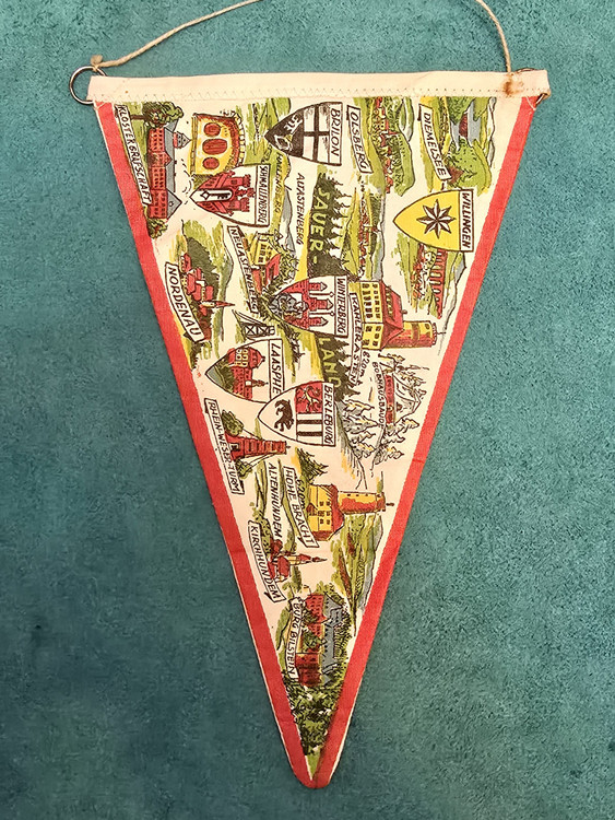 آویز پرچم اصلی سه گوش آنتیک و کلکسیونی