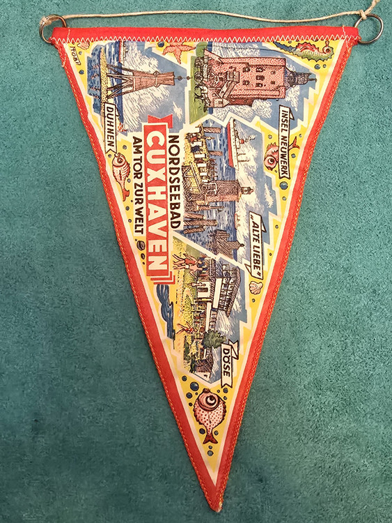 آویز پرچم خودرو اصلی سه گوش تزئینی آنتیک و کلکسیونی