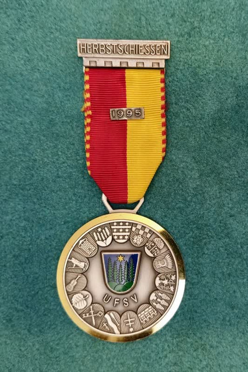 مدال کلکسیونی قدیمی اوریجینال آلمانی Herbstshiessen سال 1995